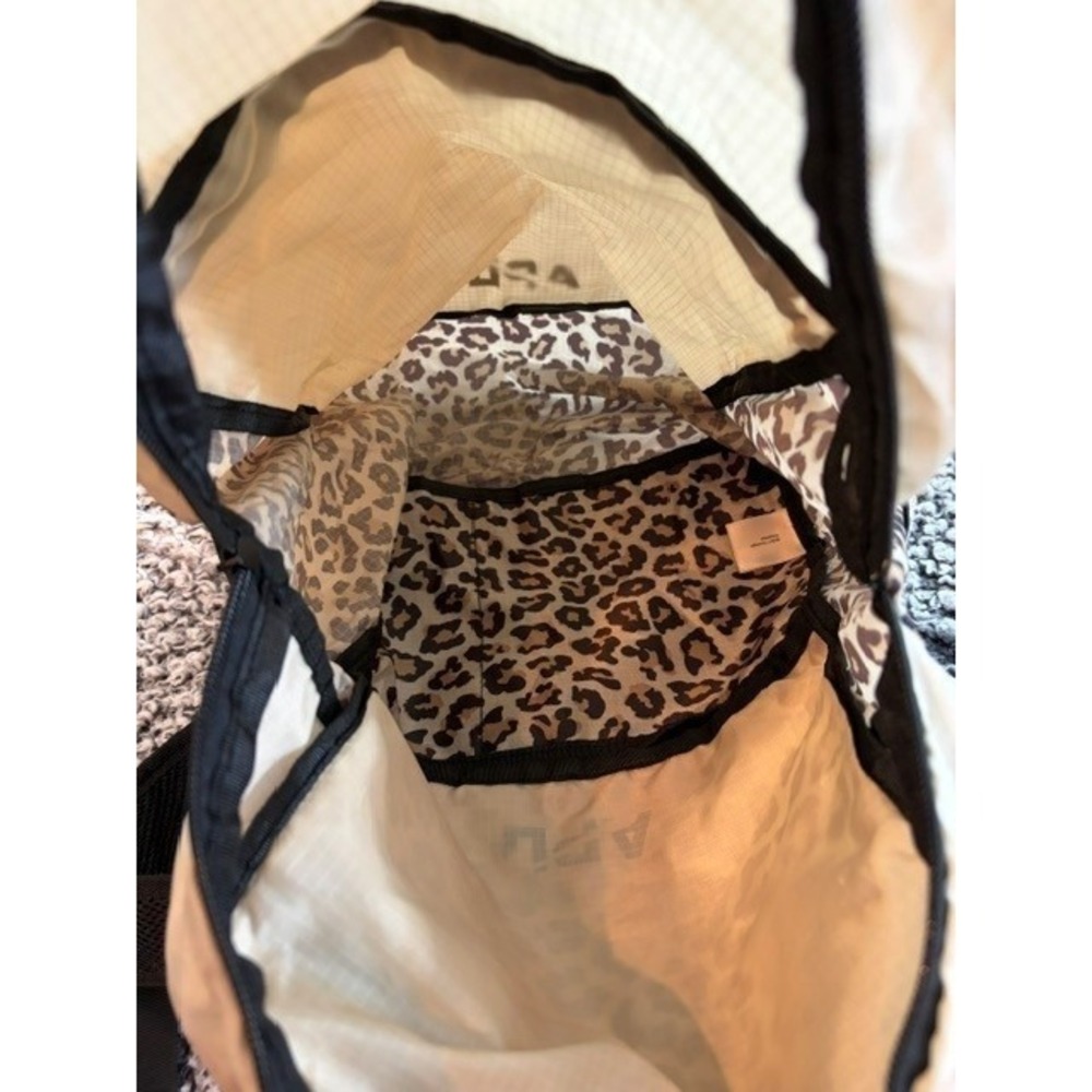 *New* APL Athletic Propulsion Labs Packable Backpack Cheetah Print Travel - Picture 3 of 3